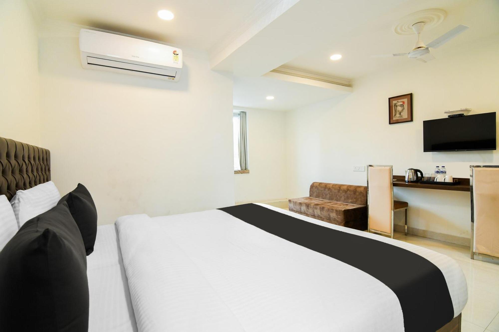 Super Hotel O Eminent Hotel Kolkata Exterior photo